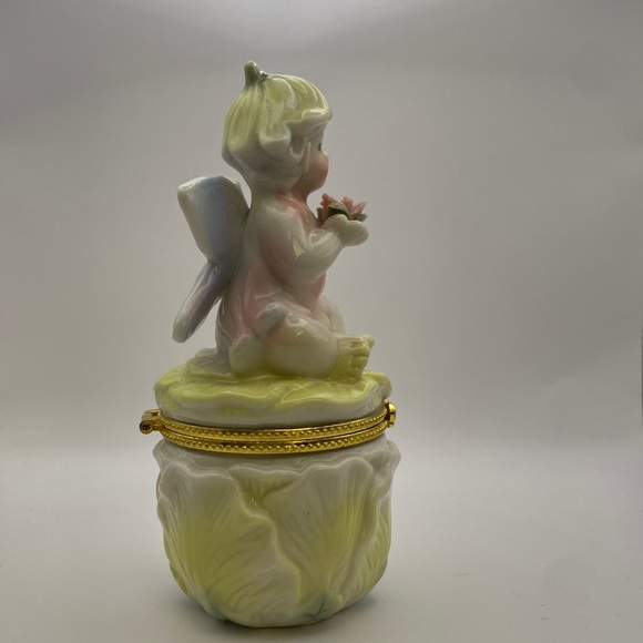 Hinged Trinket Dish Fairy - Picture 2 of 5
